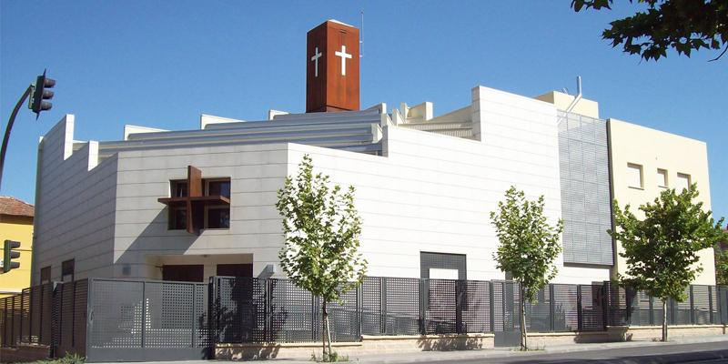 Las parroquias de San Fermín y Madre del Buen Pastor celebran de manera conjunta la fiesta del santo patrón con Misa y procesión