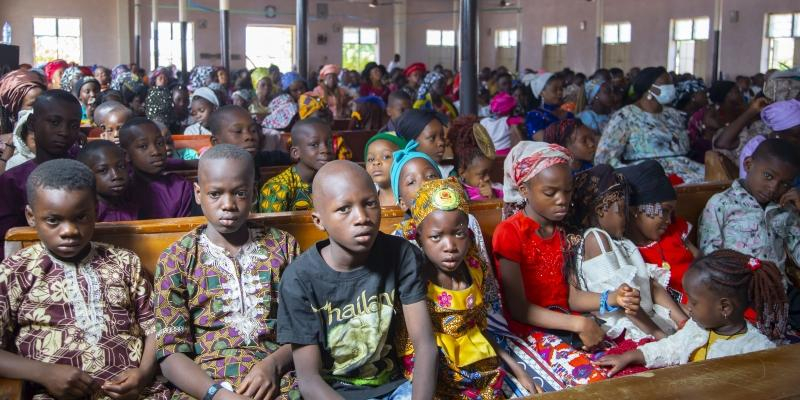 Los beneficios del Rastrillo a favor de Manos Unidas irán destinados a dar una oportunidad a niños y jóvenes que se ven obligados a trabajar y a mendigar