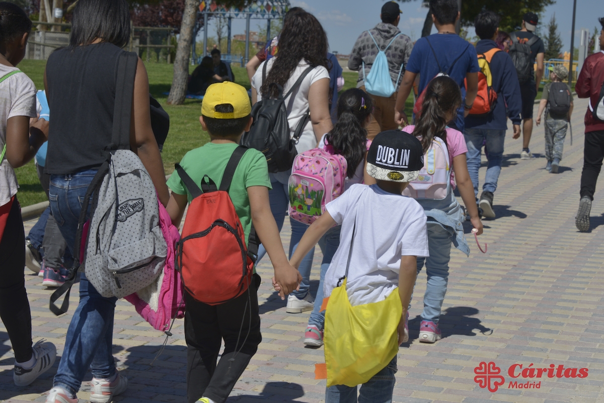 Cáritas Madrid refuerza su actividad con los menores este verano, con 16 colonias urbanas