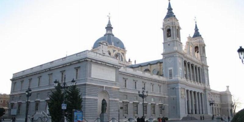 La catedral acoge una Misa por la paz en Ucrania