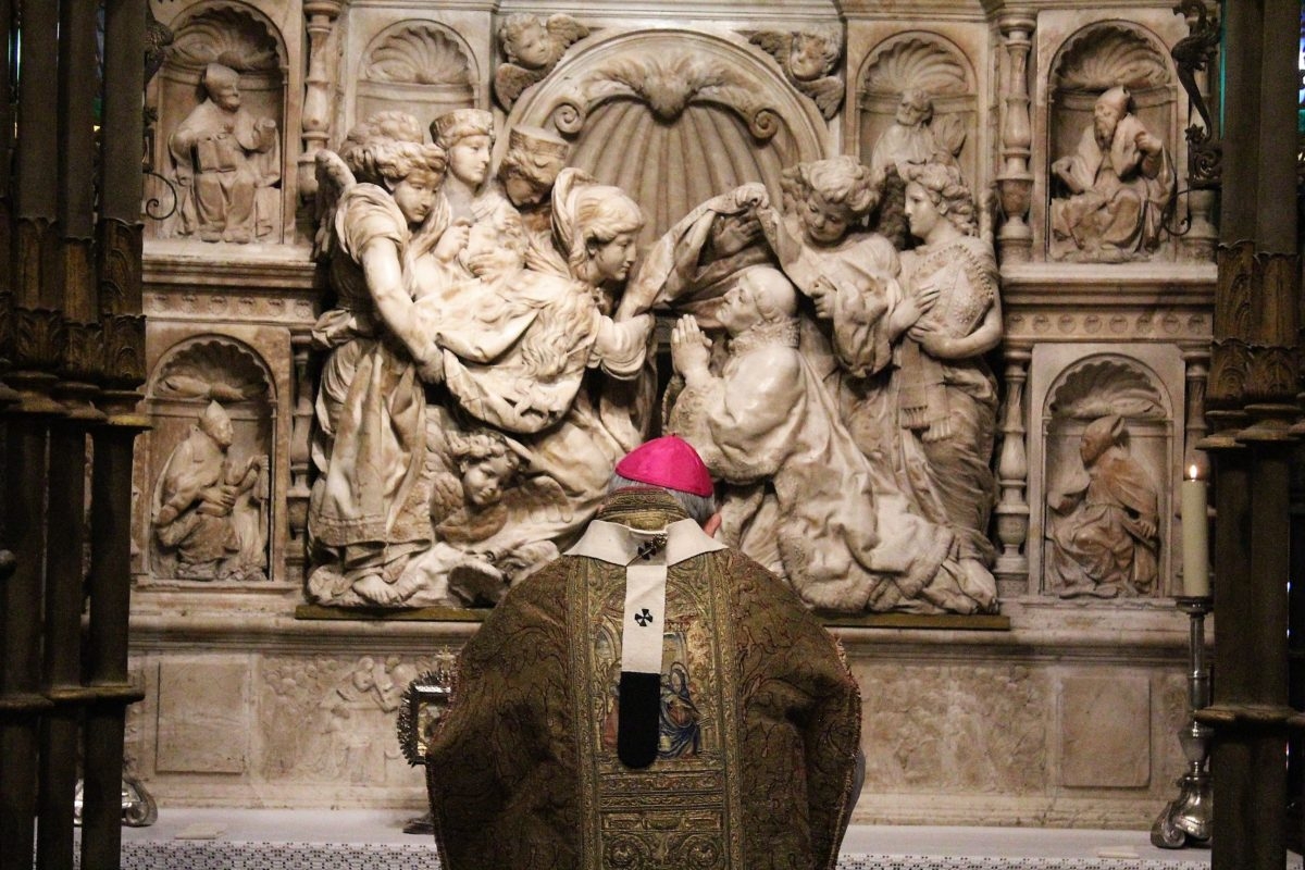 Monseñor Martínez Camino concelebra la Misa en rito hispano-mozárabe en honor a san Ildefonso en Toledo
