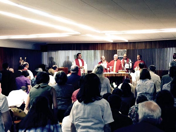 No nos entretengamos en cuestiones secundarias