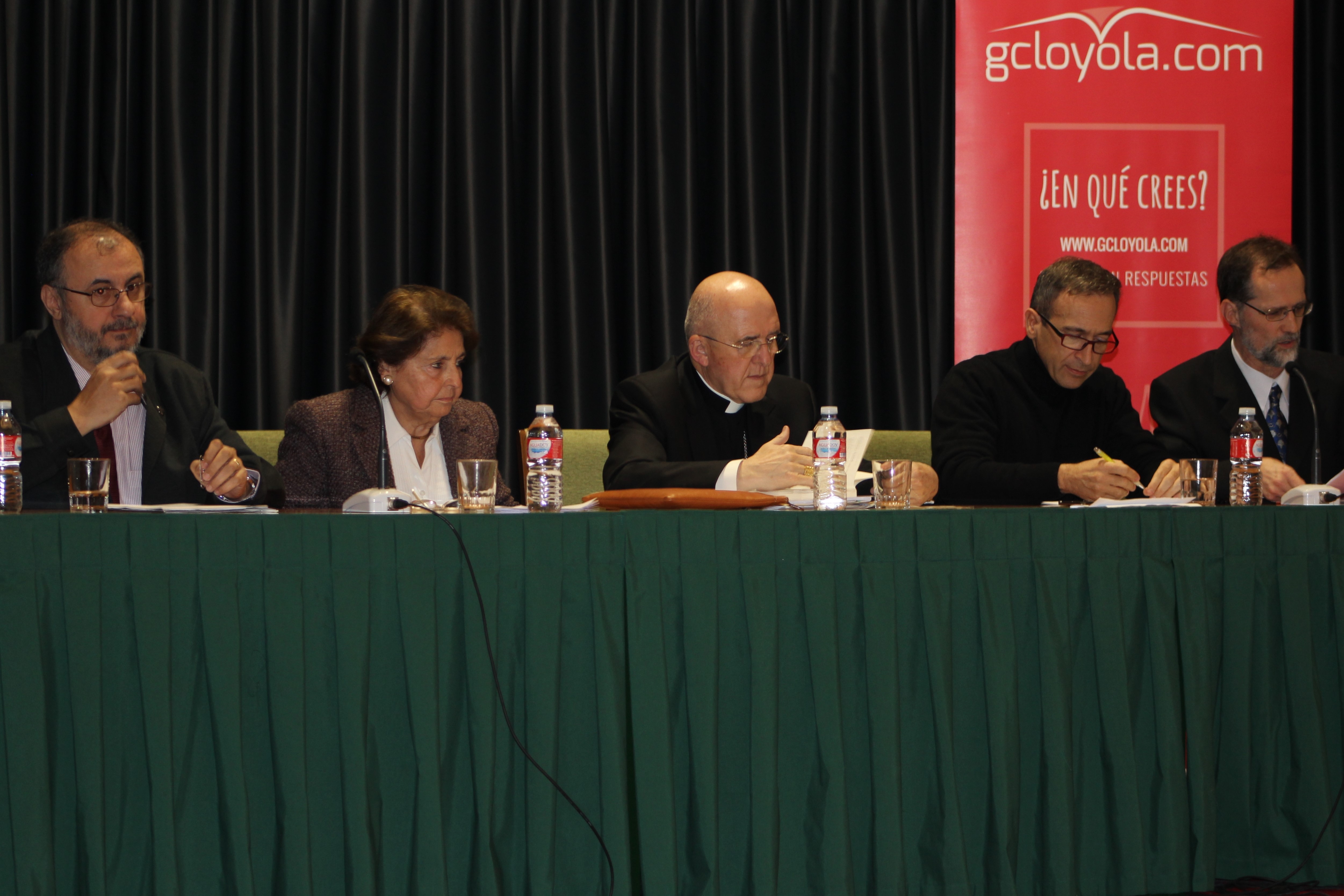 Pablo Guerrero, SJ, autor de 'Mucho más que dos': «'Amoris laetitia' es Evangelio es estado puro»