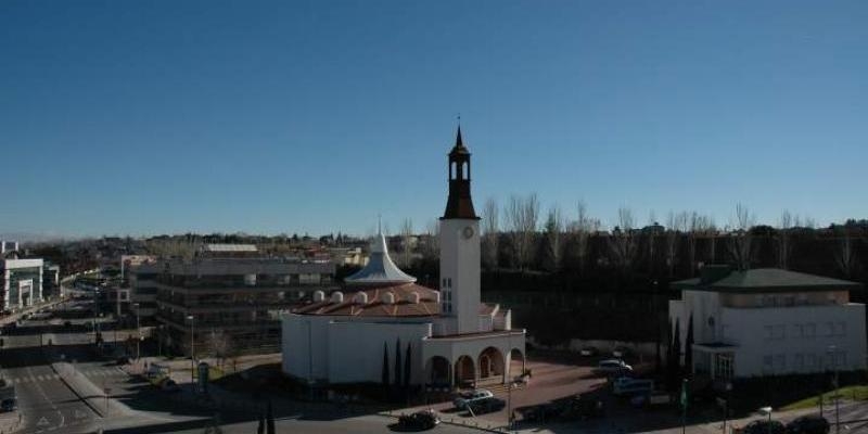 Nuestra Señora de la Moraleja emite la Eucaristía diaria a través de sus redes sociales