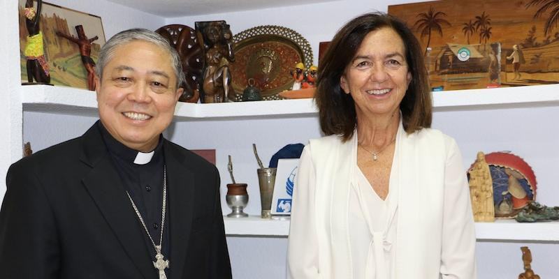 El nuncio visita Manos Unidas: «Lo que he visto y escuchado me ha producido una gran satisfacción»