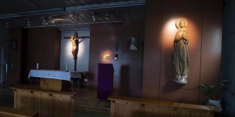 El vicario episcopal de la II presenta a Juan Carlos Burgos Goñi como nuevo párroco de San Patricio