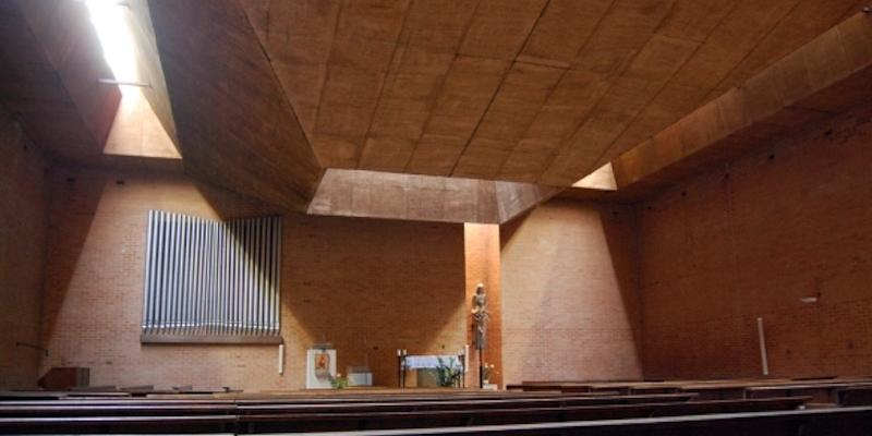 El Coro Anonimus anima en Nuestra Señora de la Luz una Eucaristía en su fiesta patronal