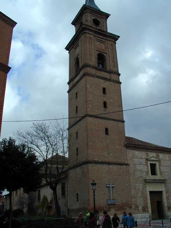 El distrito de Barajas celebra las fiestas en honor de Nuestra Señora de la Soledad