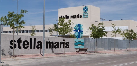 Bendición y colocación de  la primera piedra del Stella Maris College and Prep School