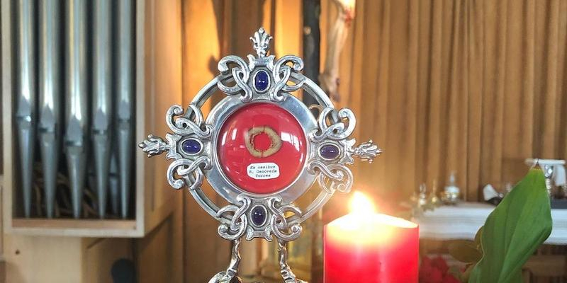 Los Magos de Oriente se hacen presentes en Santa Genoveva en el marco de su fiesta patronal