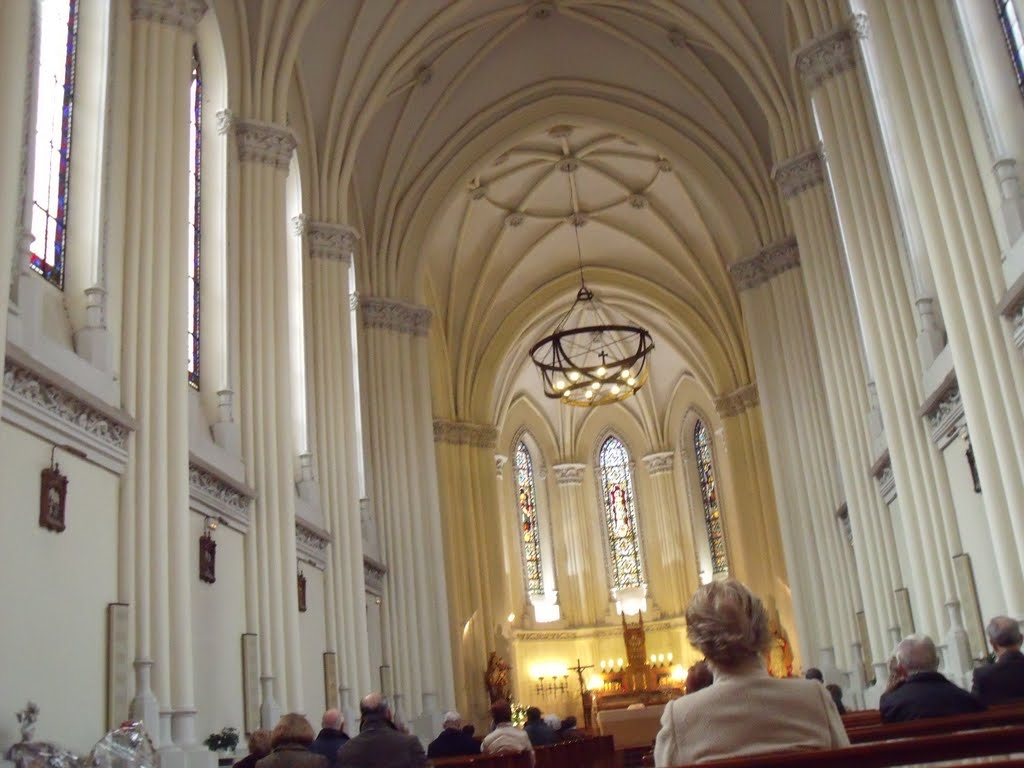 San Juan de Ribera clausaura sus bodas de oro con una Misa presidida por el arzobispo