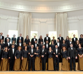El Coro de mayores de la Comunidad de Madrid ofrece un recital de villancicos en san Pedro Advíncula