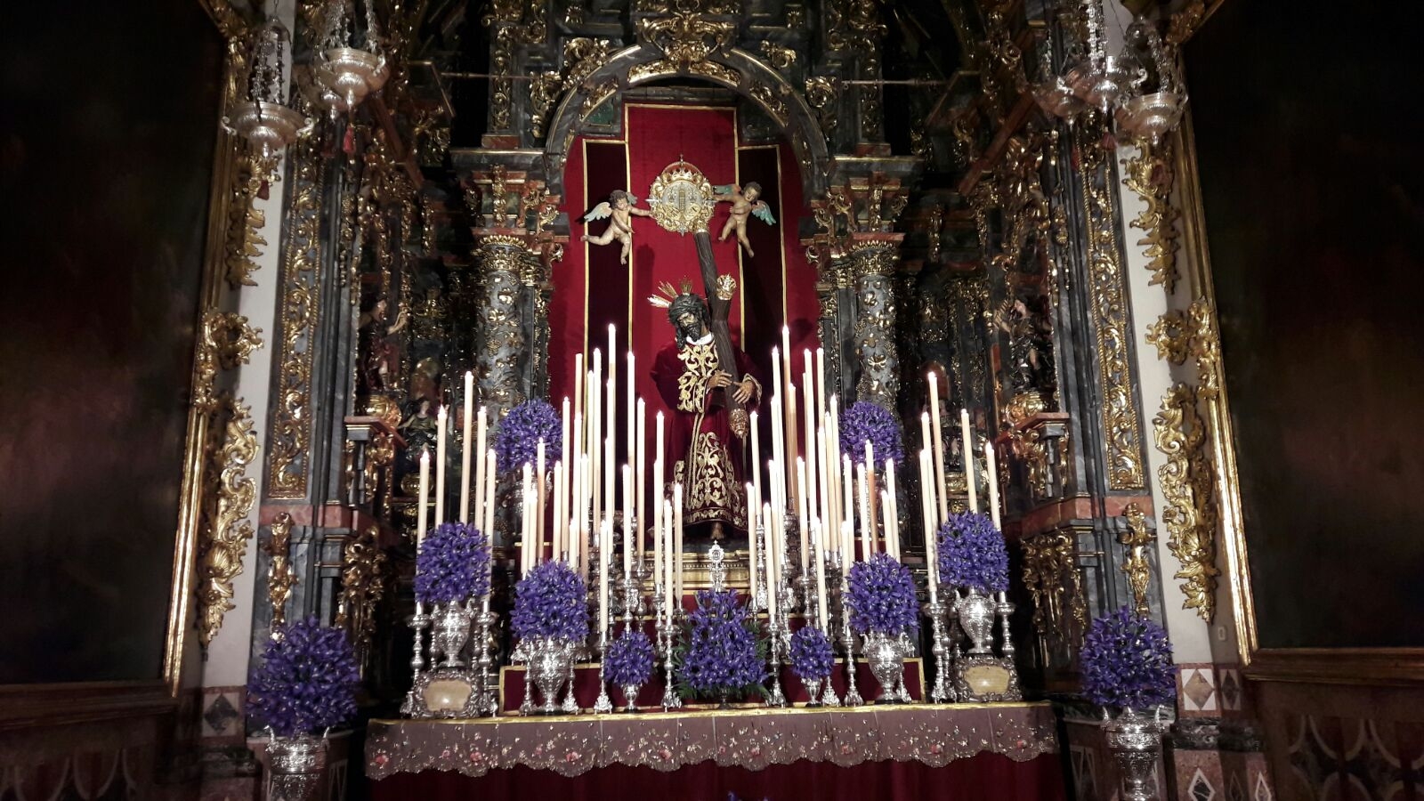 La colegiata de San Isidro acoge el tradicional quinario en honor a Nuestro Padre Jesús del Gran Poder