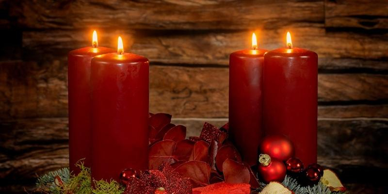 Buen Suceso inaugura el Adviento con un encuentro parroquial con rezo de vísperas y bendición de la Corona