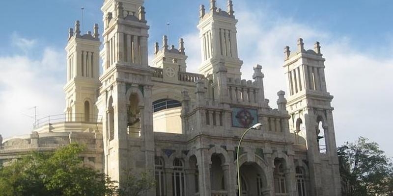 Monseñor Santos Montoya preside la toma de posesión de Ignacio Gallego como párroco de Santa María del Silencio