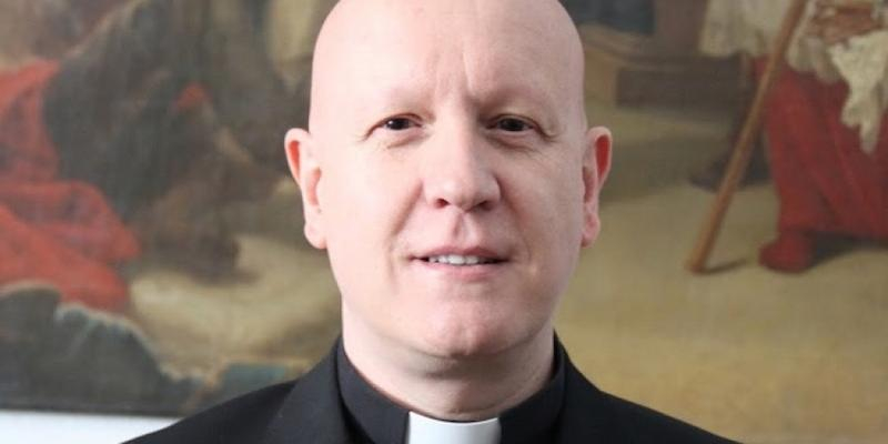 Juan Pedro Gutiérrez administra este domingo los sacramentos de la iniciación cristiana en San Lucas