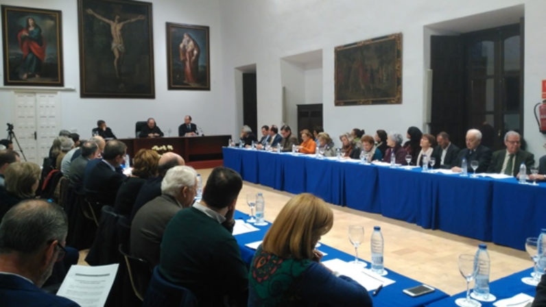 Monseñor Martínez Camino participó en Sevilla en el XIII Encuentro de Pensamiento Cristiano