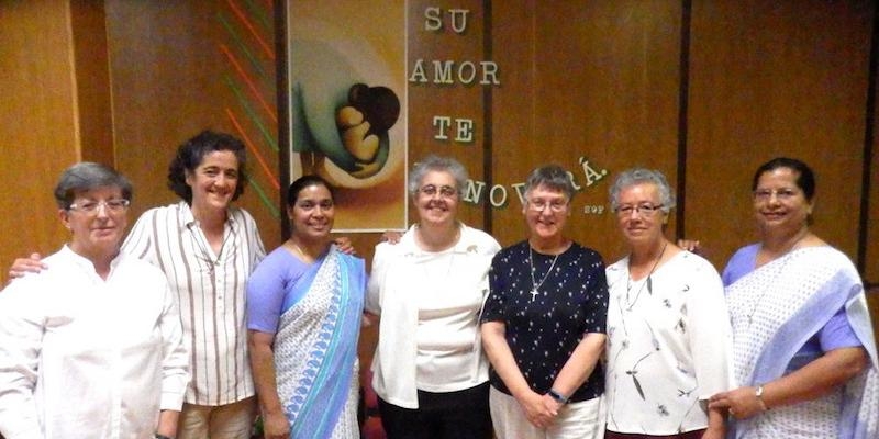 Elegido el 21º consejo general de las Hermanas de la Caridad de Santa Ana