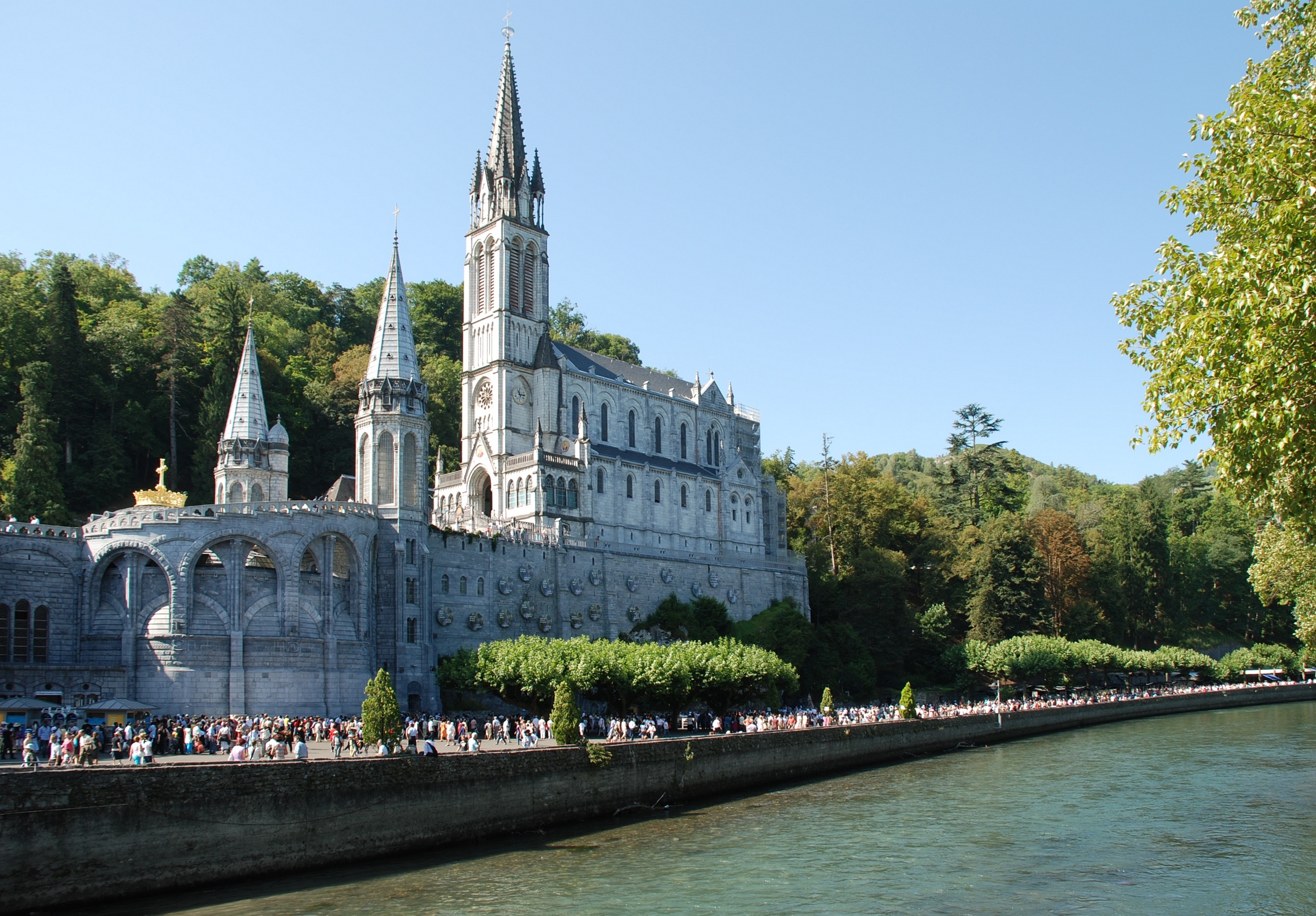 Peregrinación de la Cruzada Evangélica a Lourdes