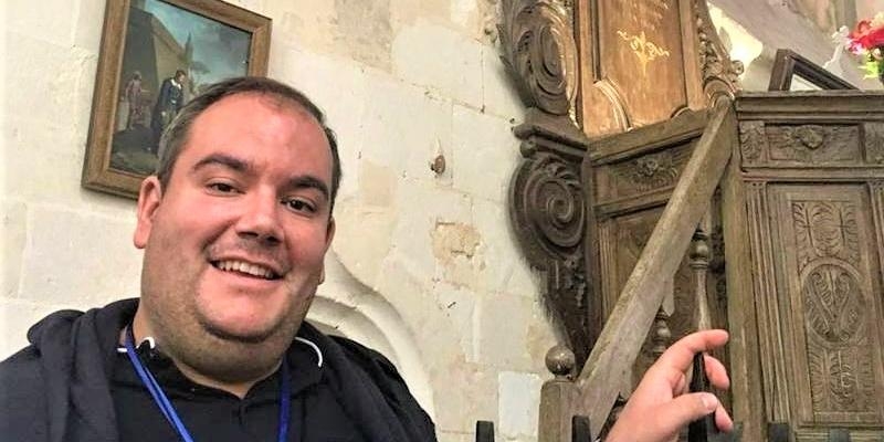 Un religioso vicenciano recibe la ordenación diaconal en la basílica de La Milagrosa