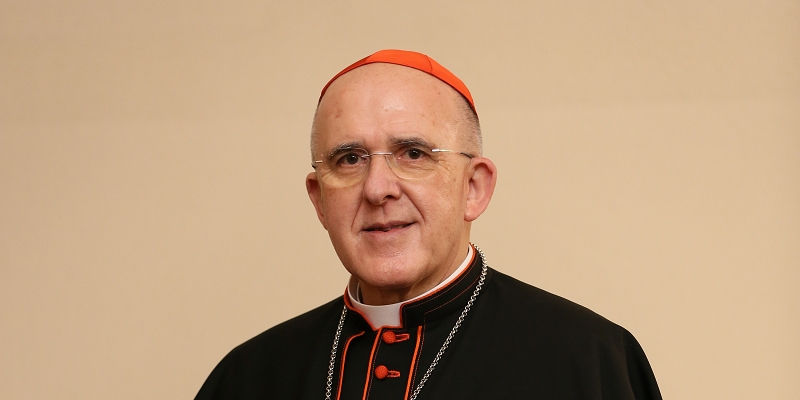 El cardenal Osoro ingresa en la Academia de San Rosendo en Orense