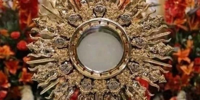 La Hermandad del Santísimo Sacramento de San Ildefonso y Santos Justo y Pastor se prepara para el Corpus con un triduo