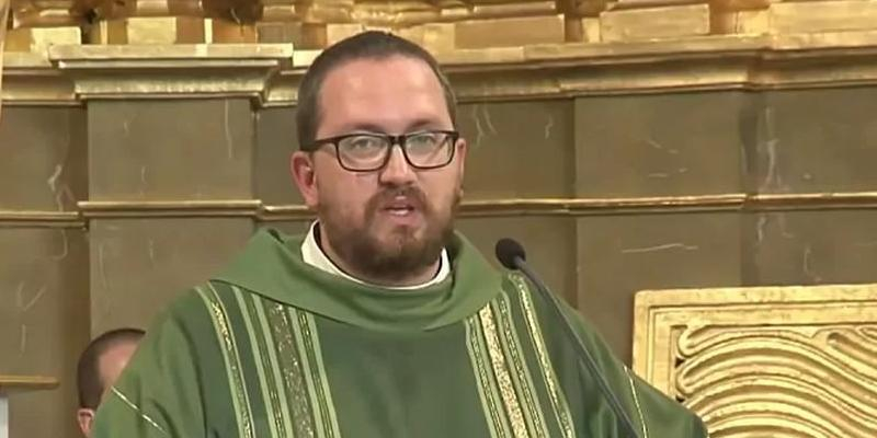 El cardenal Osoro preside en Santa María del Camino una Misa funeral por Rubén Pérez Ayala
