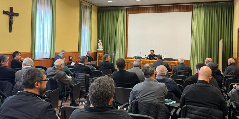 El cardenal José Cobo presenta la nueva estructura central de la Curia Diocesana al servicio de la misión de la Iglesia en Madrid