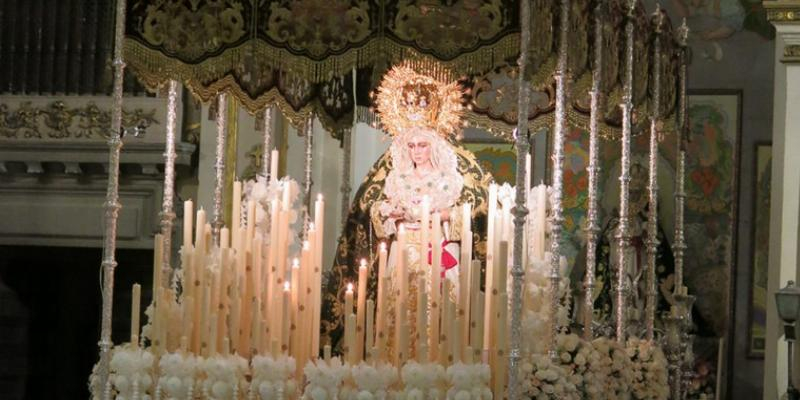Nuestro Padre Jesús del Gran Poder y la Esperanza Macarena recorren el centro de Madrid en el Jueves Santo
