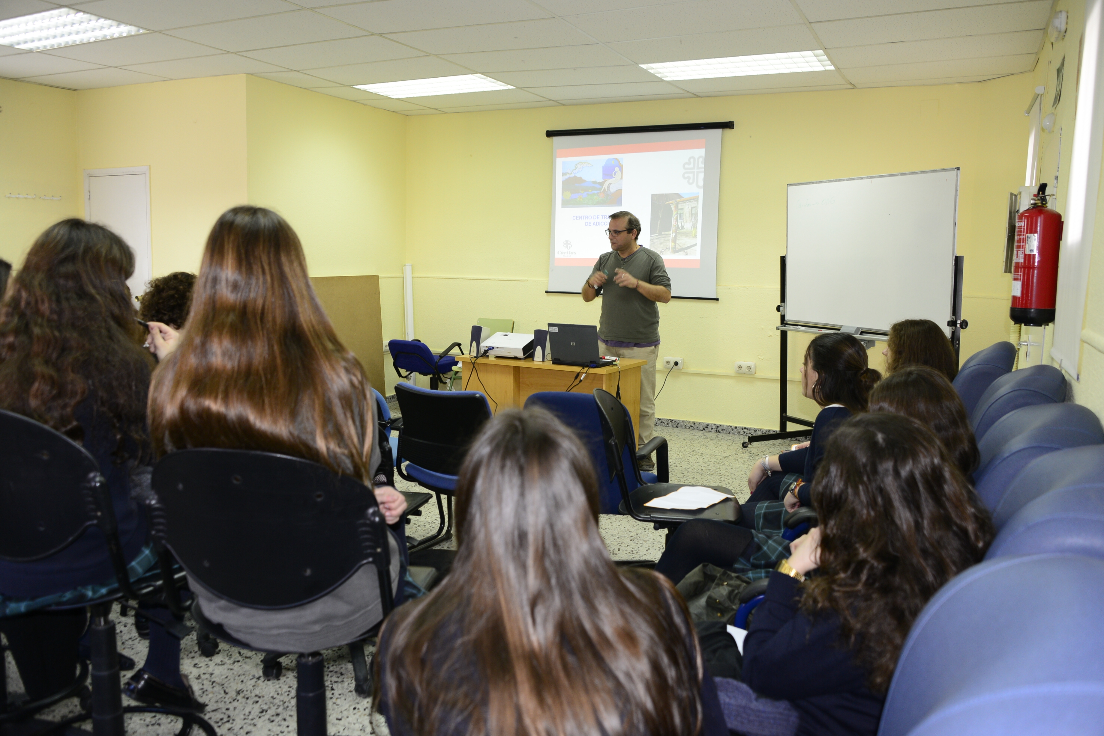 Encuentro formativo con los responsables de los equipos de Comunicación para la sensibilización en centros educativos