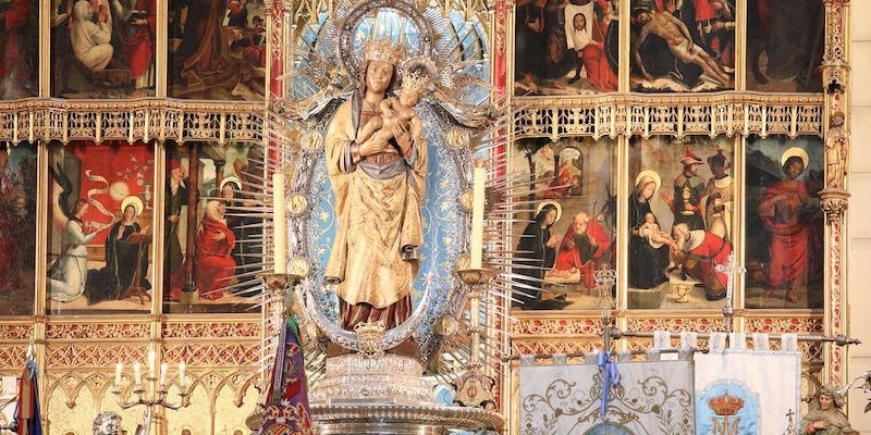 La Real Esclavitud de Santa María la Real de la Almudena celebra su fiesta titular adaptada a la pandemia
