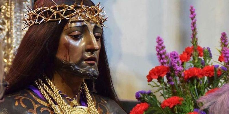 La Hermandad de Jesús el Pobre celebra un acto de veneración popular en honor a su titular