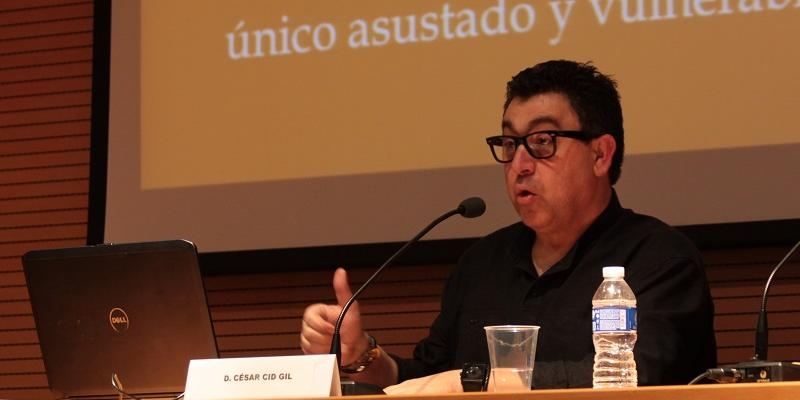 César Cid habla sobre el duelo a los capellanes de hospital y las personas de los Servicios de Atención Religiosa Católica