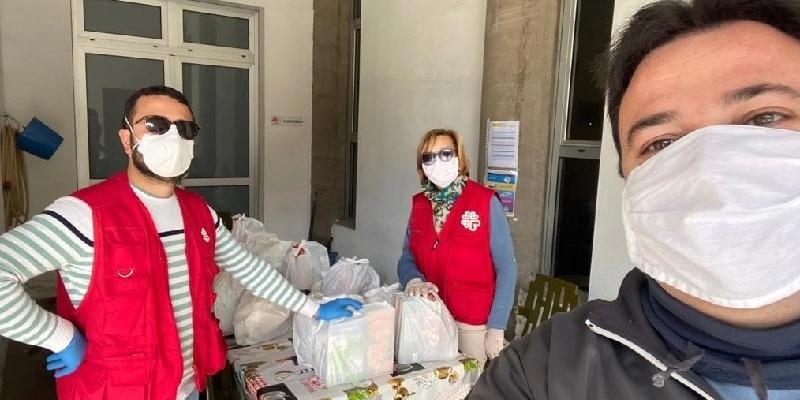 Más de 1.100 familias han sido atendidas este mes de abril desde Cáritas Vicaría IV