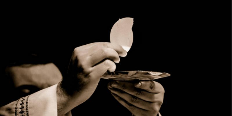 Santa Cristina y Santa Margarita acoge la Misa anual de ACN por sus benefactores difuntos