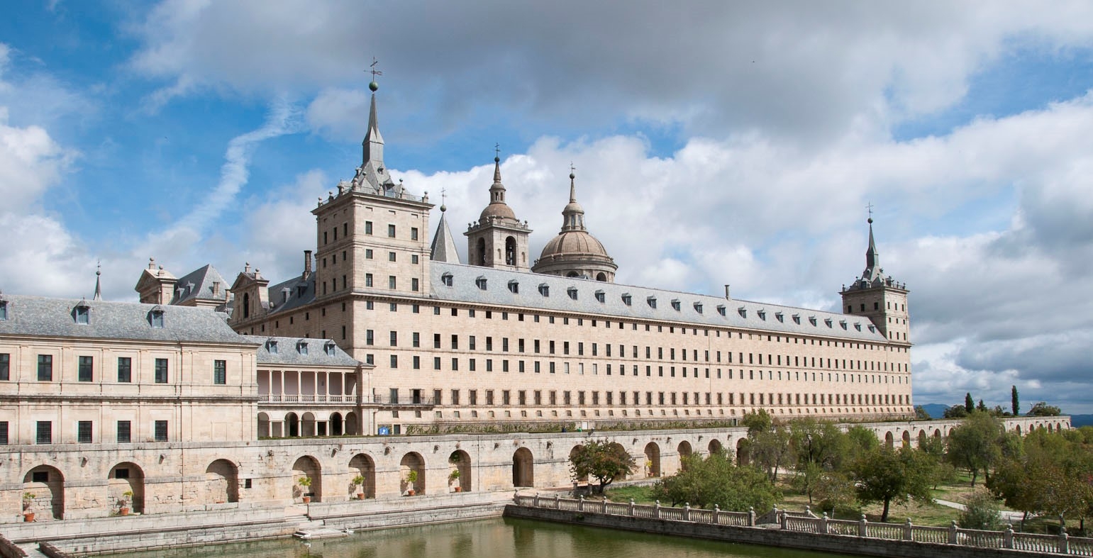 Los padres agustinos de San Lorenzo de El Escorial celebran a san Agustín