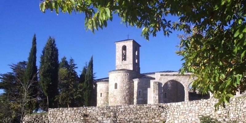 La asociación de amigos del convento de la Cabrera celebra su décimo aniversario con una mesa redonda