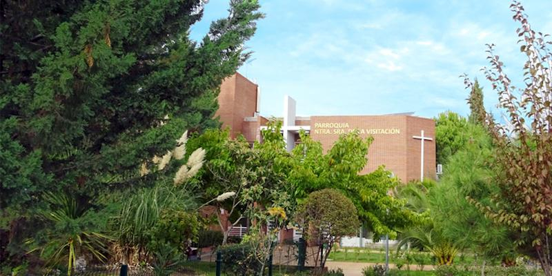 Nuestra Señora de la Visitación de las Rozas organiza un mercadillo solidario a beneficio de la parroquia