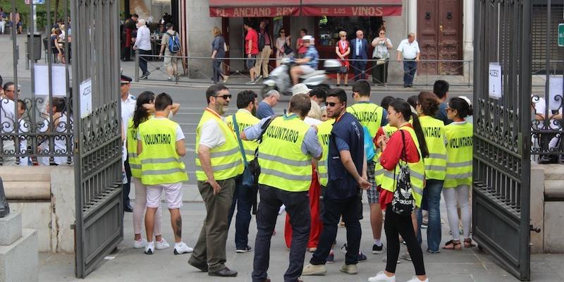 Ángel Luis Caballero: Necesitamos muchos voluntarios para preparar la fiesta de la Almudena