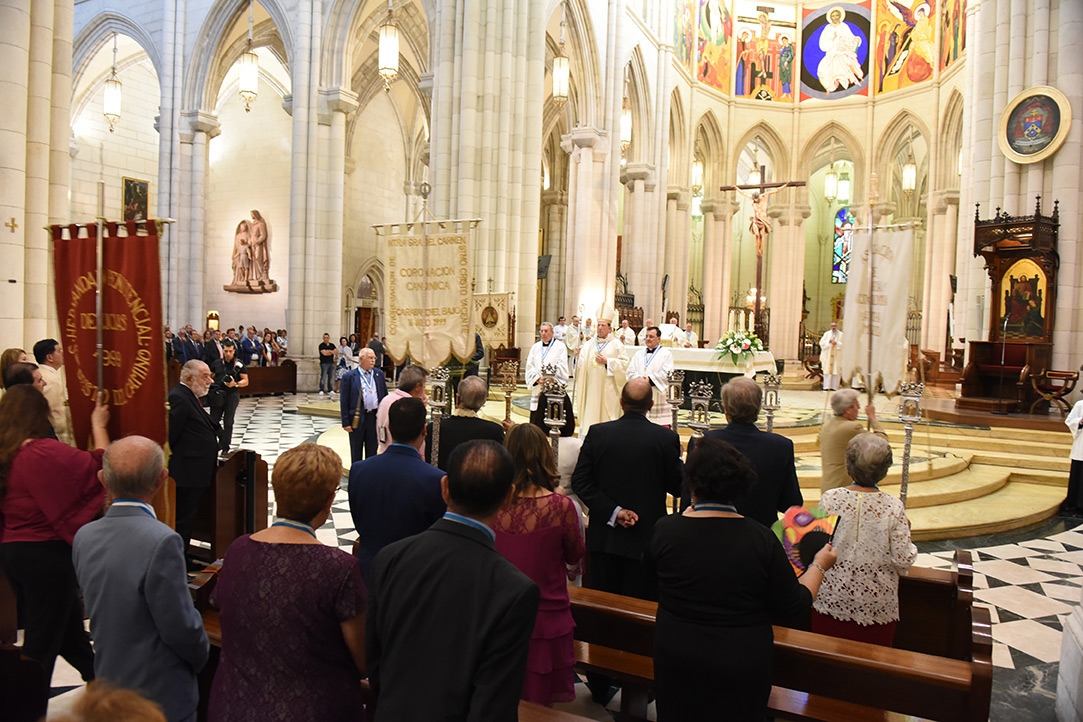 Monseñor Juan del Río presidió la Misa en la fiesta de la Real Esclavitud de Santa María la Real de la Almudena