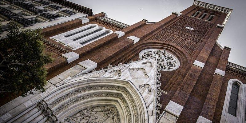 La parroquia de Santa Cruz celebra este viernes la iniciativa ‘24 horas para el Señor’ con el lema ‘Tú eres mi esperanza’