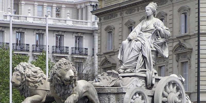 Los residentes de la casa de acogida San Agustín y Santa Mónica visitan Madrid