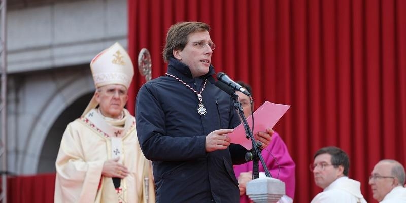 Almeida renueva el Voto de la Villa: «Que nos concedáis la gracia de vivir en paz, tolerancia y concordia»