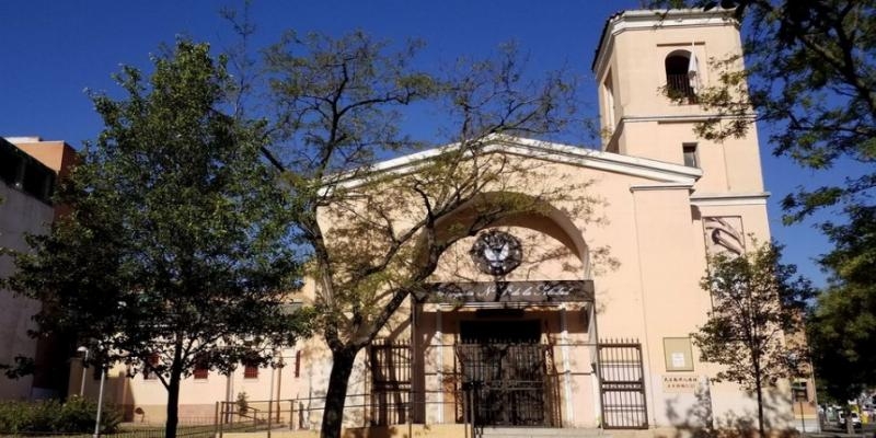 El cardenal celebra una Eucaristía en Nuestra Señora de la Soledad en el inicio del Año Nuevo Chino