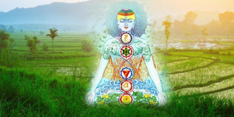 Luis Santamaría imparte un curso para educadores sobre Sectas y New Age en España