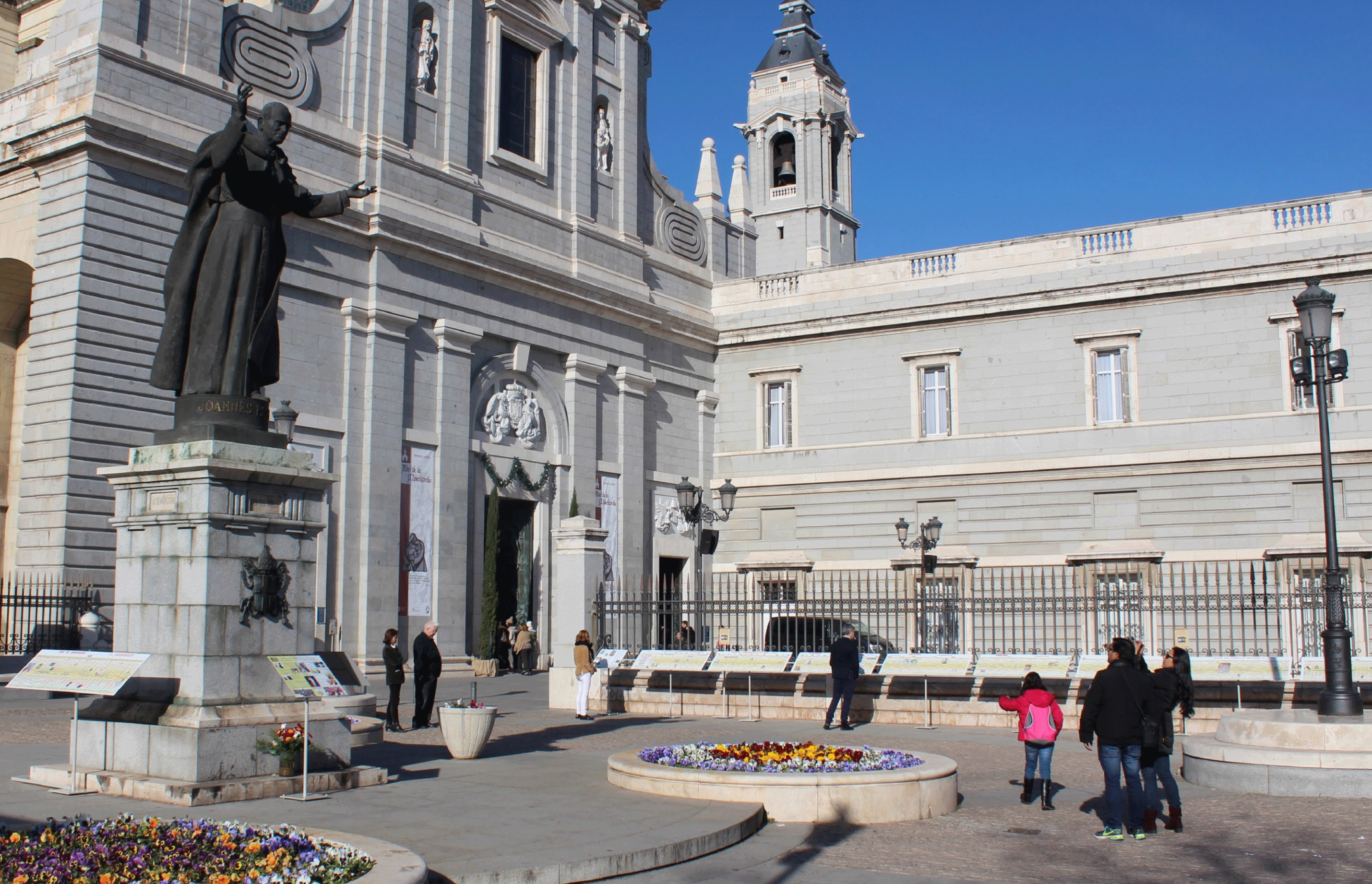 Exposición '2.000 años de Cristianismo' en la catedral de la Almudena
