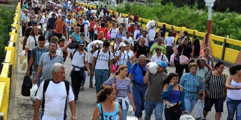 El cardenal Osoro celebra una Eucaristía de «aguinaldo» con fieles y sacerdotes venezolanos