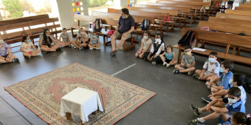 Santa Maravillas de Jesús organiza un campamento urbano con niños y adolescentes de 4 a 16 años