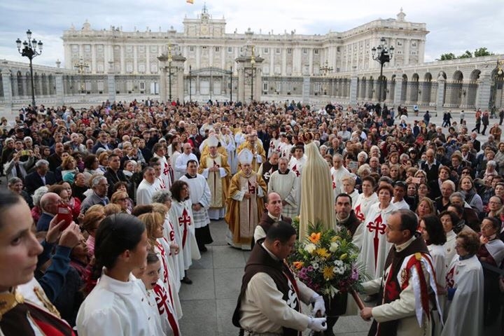 Monseñor Martínez Camino: «El mensaje de Fátima sigue abierto y vivo. La Virgen sigue invitándonos a la conversión, a la oración y a la penitencia»