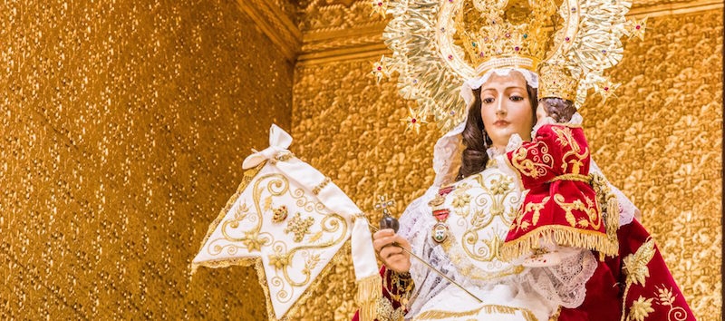 La ermita de Nuestra Señora de la Paz acoge una Misa en el XXVIII aniversario de la coronación canónica de la patrona de Alcobendas